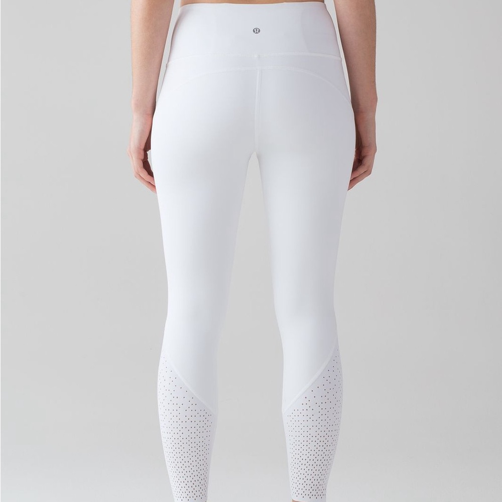 Lululemon Athletica Anew Tight Great Condition White Long Leggings size 2
